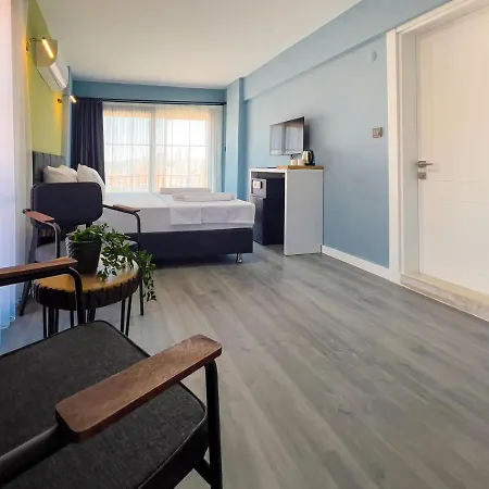 Dali Boutique Hotell