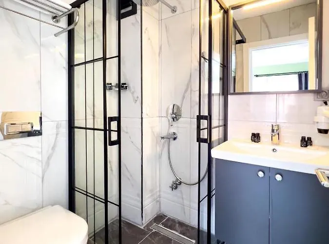 Dali Boutique فندق *